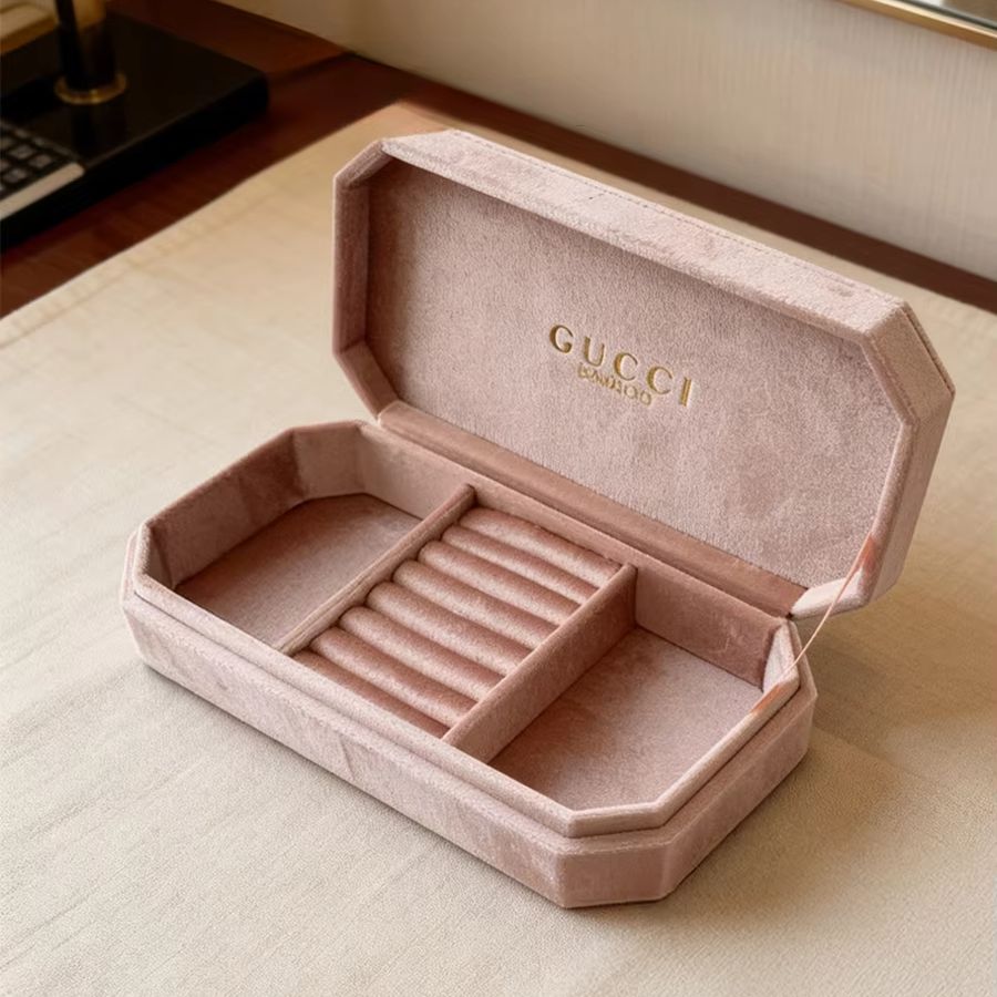 Ysl Beauty Makeup - Sac Gucci Gucci en velours rose