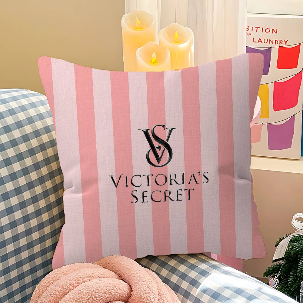 Housse de coussin rose imprimé - Beauty Makeup Louis Vuitton avis et prix