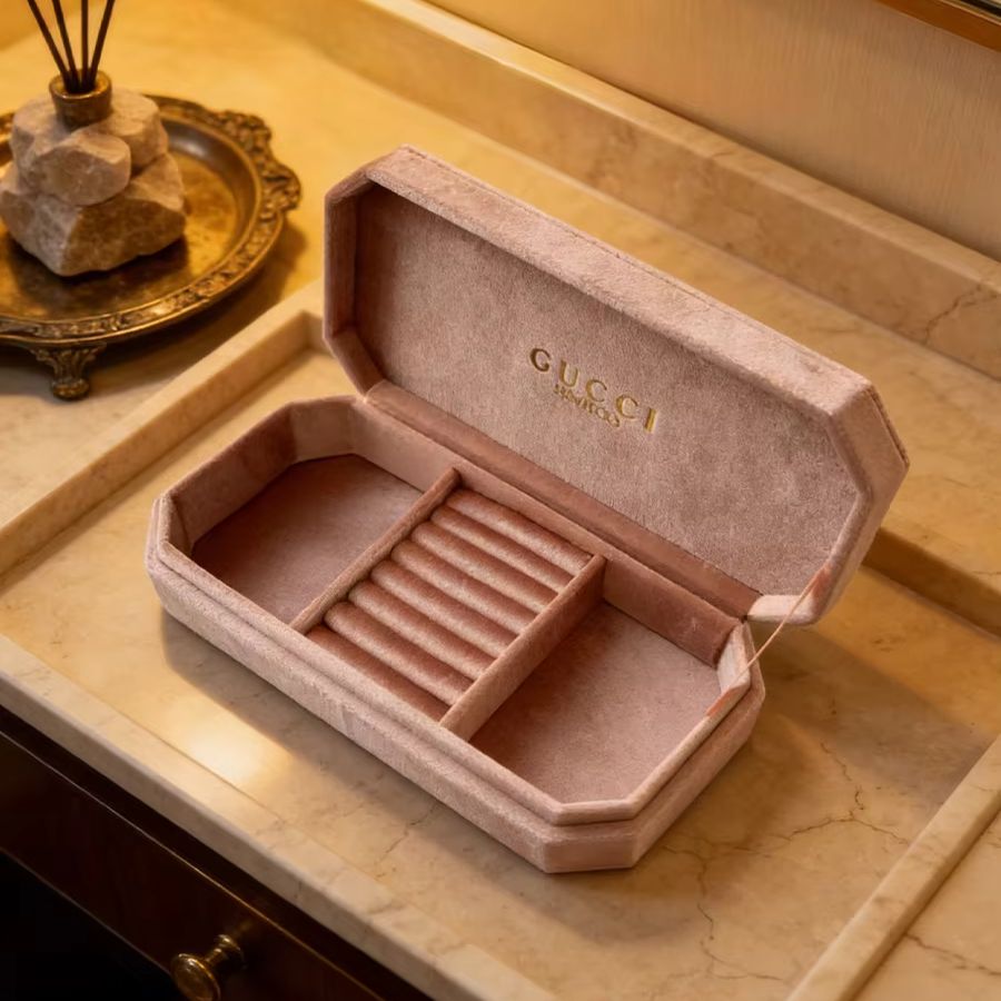 Sac Gucci Gucci en velours ros - Ysl Beauty Makeup avis et prix