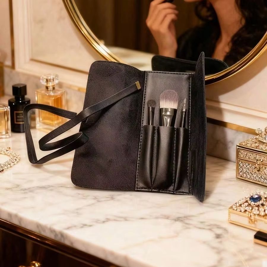 YSL – ensemble de pinceaux de  - Ysl Beauty Makeup avis et prix