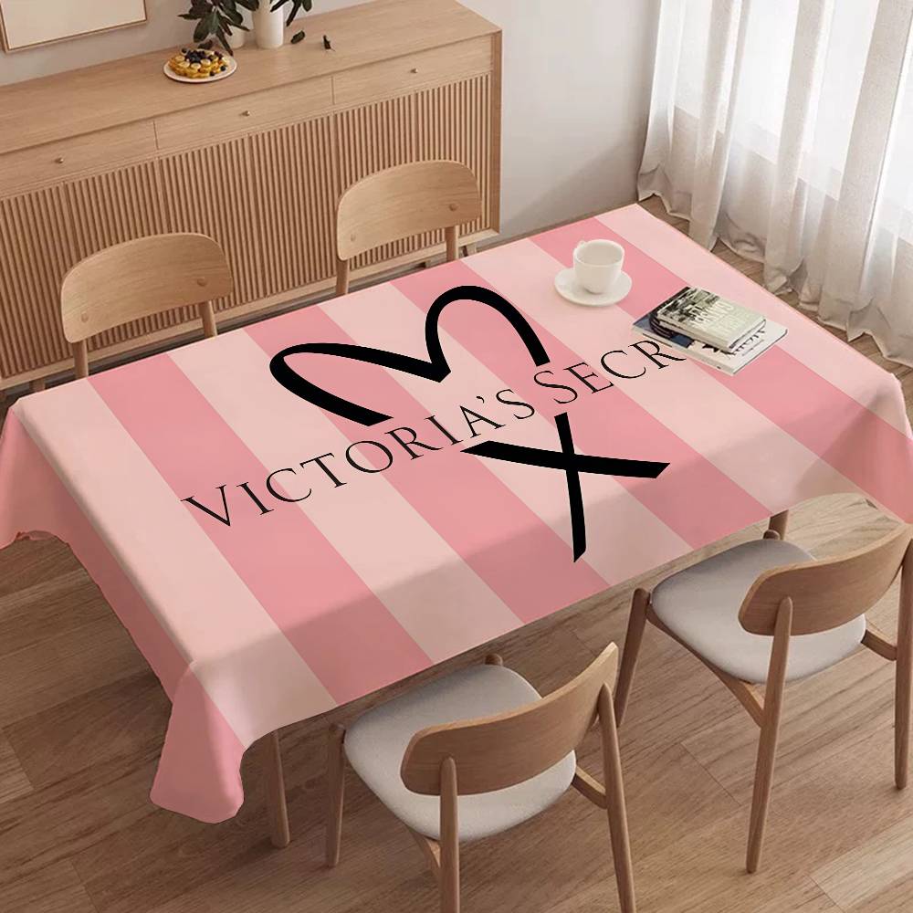 Nappe de table de chevet imper - Beauty Makeup Louis Vuitton avis et prix