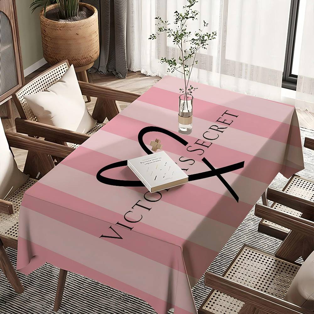 Nappe de table de chevet imper - Beauty Makeup Louis Vuitton avis et prix