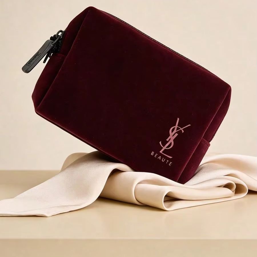 Pochette de maquillage YSL vin - Ysl Beauty Makeup avis et prix